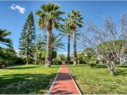 LUJOSA VILLA A LA VENTA CON PISTA DE TENIS, BARBACOA,...