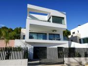 Lujosa villa con todas las comodidades en Polop de La Marina