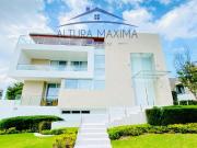 Lujosa y Exclusiva Residencia en Venta Zona Andares Zapopan