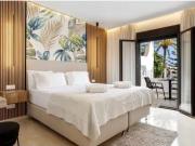 LUJOSO APARTAMENTO EN MARBELLA. JLRU T2179