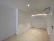 Lujoso apartamento sin muebles, a estrenar de 2...