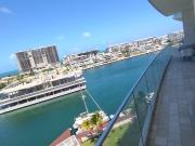 Lujoso departamento en venta en Puerto Cancún en el...