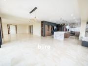 LUJOSO DEPARTAMENTO EN VENTA REMODELADO EN SAN ISIDRO...