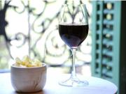 Lujoso piso de dos dormitorios con balcón en alquiler en...