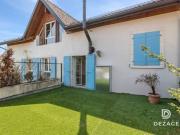 Colombier lumineux duplex de 232 m² à quelques minutes...