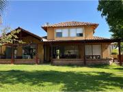 Luminosa en Las Pircas, vista a la cordillera