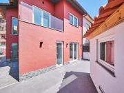 Luminosa moradia T3 totalmente remodelada em...