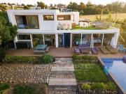 Luminosa y funcional casa en Marbella