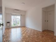 Depto 2 amb con balcón muy luminoso reciclado