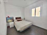 Luminoso adosado de obra nueva, listo para entrar a vivir