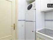 Luminoso apartamento de 3 dormitorios con balcón en...