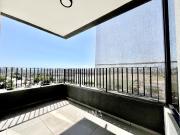 Luminoso departamento con vista despejada Norponiente en...