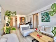 Luminoso depto con excelente vista en El Golf