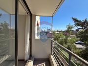 Luminoso Dpto 3 D con estacionamiento