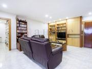 LUMINOSO DÚPLEX PARA ENTRAR A VIVIR CON TERRAZA DE 120M2...