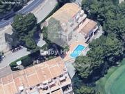 Luminoso dúplex renovado de 3 dormitorios con vistas al...