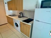 Luminoso estudio renovado a 40 metros del mar en el...