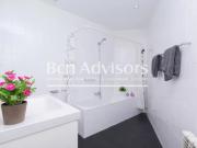 Luminoso inmueble al lado del Passeig de Colom