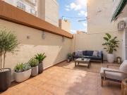 Luminoso piso con terraza en alquiler en Malva Rosa