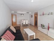 Luminoso piso con terraza en Penya Roja