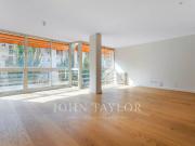 Luminoso piso en alquiler con zonas comunes