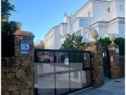 Luminoso Piso en Río Real, Marbella de 2 Dormitorios con...