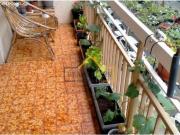 Luminoso reformado junto al metro Sant Martí