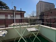 Luminoso trilocale arredato tra Unipol Stalingrado e porta M