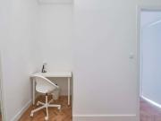 Luminous single interior bedroom in Alameda Room 5