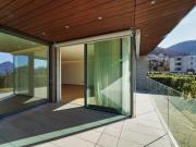 LUSSUOSO 4,5 LOCALI CON GIARDINO