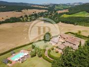 Lussuoso casale in vendita Casole d'Elsa, Toscana