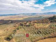 Lussuoso casale in vendita Castiglione d'Orcia, Italia