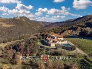 Lussuoso casale in vendita Castiglione d'Orcia, Italia