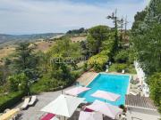 Lussuoso casale in vendita Contrada Berrettino, Atri,...