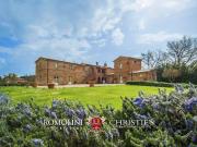 Lussuoso casale in vendita Foiano della Chiana, Toscana