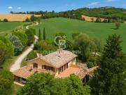 Lussuoso casale in vendita Montecalende, 86, Urbino,...