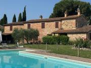 Lussuoso casale in vendita Paciano, Italia