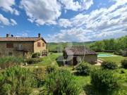 Lussuoso casale in vendita Strada Poggio al Vento,...