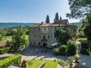 Lussuoso casale in vendita Tuoro sul Trasimeno, Umbria