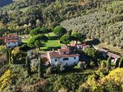 Lussuoso casale in vendita via di gaville, Figline e...