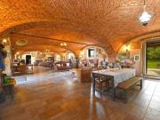 Lussuoso casale in vendita Via Provinciale, Momo,...