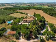 Lussuoso casale in vendita Via Tiberina, 203, Deruta, Umbria