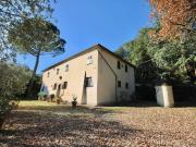 Lussuoso casale in vendita Via Vinacciano, Serravalle...