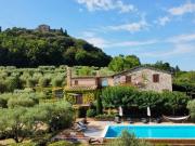 Lussuoso casale in vendita Vocabolo Villa, Todi, Umbria