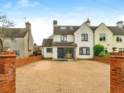 Luton Road, Barton le clay, 5 Bedroom Semi detached