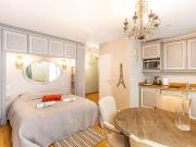 Lux Studio Dans le Marais
