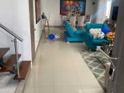 LUXA VENDE CASA REMODELADA CONJUNTO QUINTANARES DE LA...