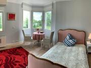 Luxary apartment for 3 4 persons in Villa in Rüsselsheim...