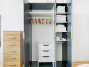 Luxe Landstraße Studio w/ Elevator, 5 mins to...