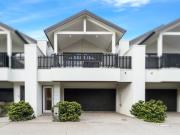 Luxe Lifestyle of Easy Living Excellence